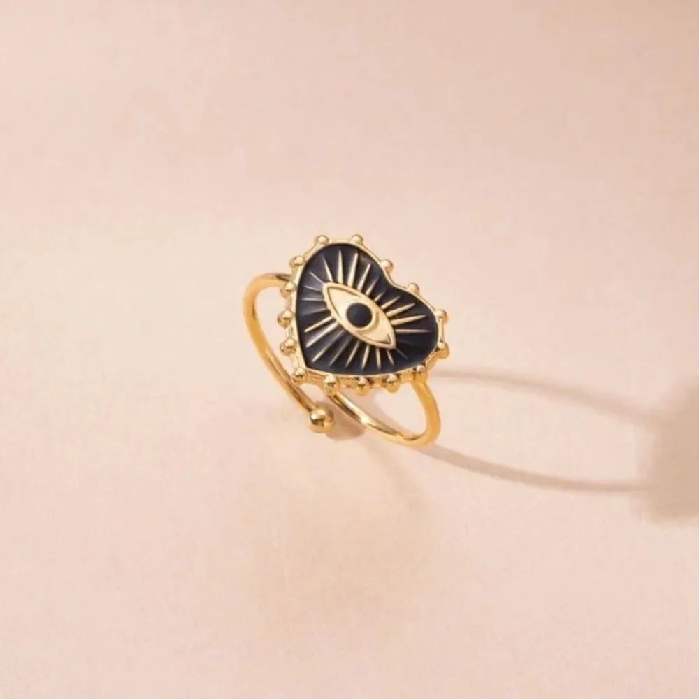 evil eye ring A682